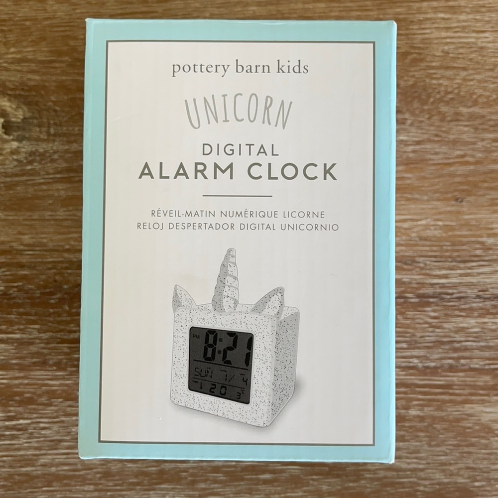 Pottery barn Kids light up unicorn clock